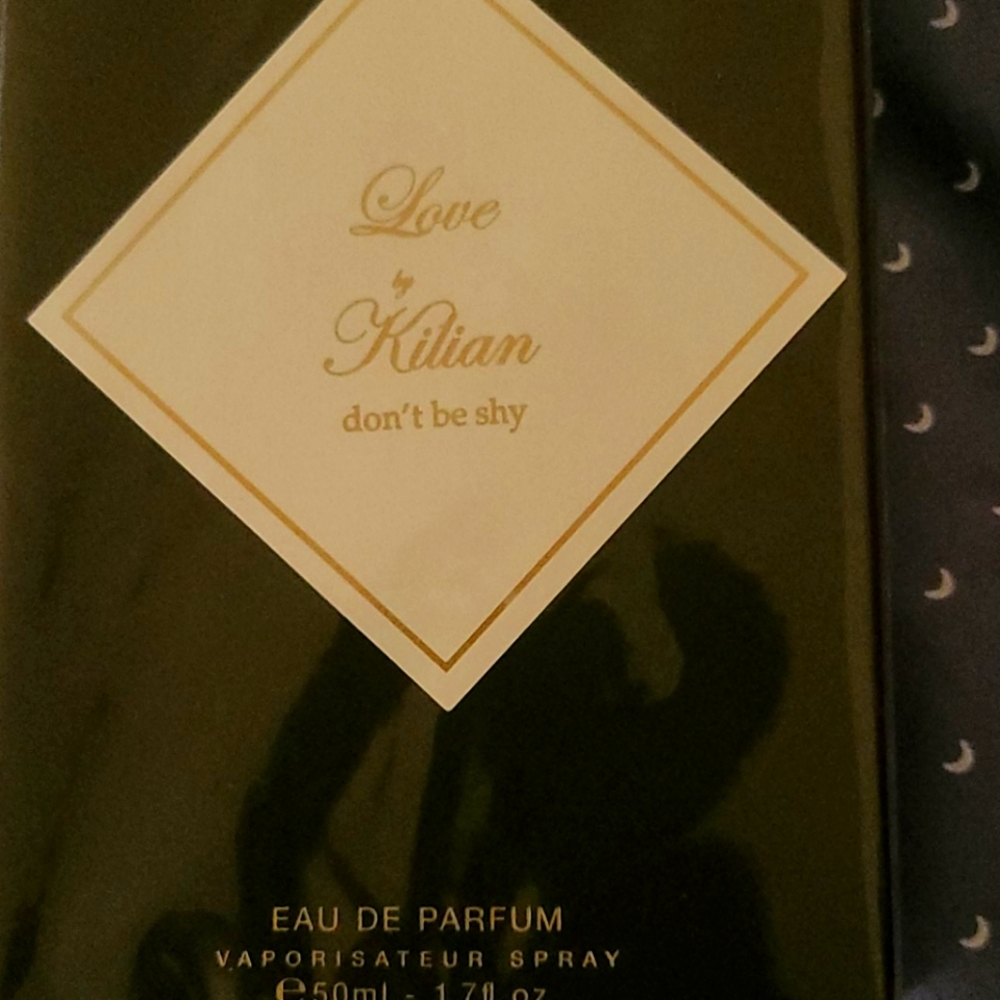 Love don't be shy by Kilian